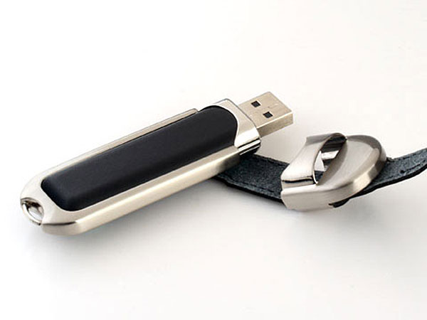 USB-Stick Leder 02