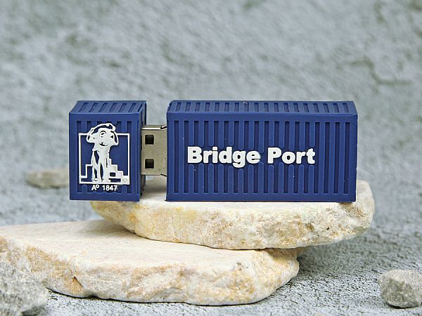 USB-Stick Container