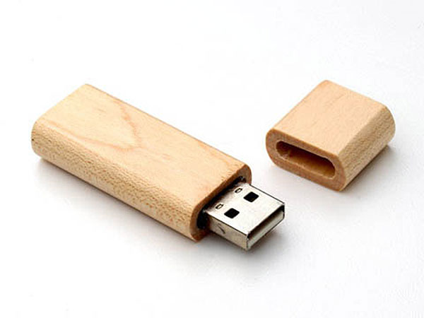 USB-Stick Holz 02