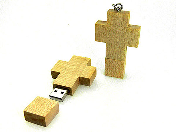 USB Holzkreuz