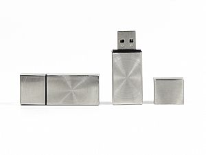 metall usb stick robust gebuerstet stabil mit logo bedrucken