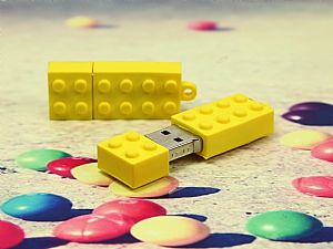 usb stick brick baustein