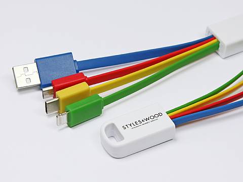Ladekabel Color 3-in-1, Ladekabel Adapterkabel für iPhones, Smartphones, mobile Endgeräte 