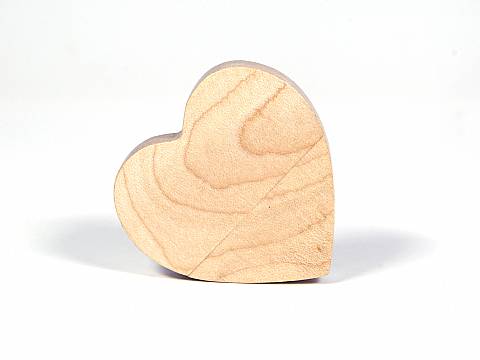 USB Stick Herz aus Holz mit Logo