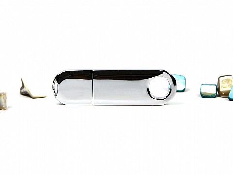 Highspeed USB-Stick 3.0 aus Vollmetall mit Logo bedurcken.
