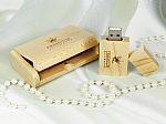 USB Stick Holz Geschenkschatulle hell
