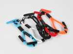 Ladekabel mit Karabiner in fünf Farben: Blau, Weiß, Schwarz, Rot und Orange