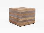 Dimmbare Cubusleuchte aus Holz
