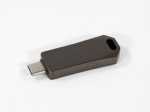 USB-Stick in elegantem Schwarz mit modernem Design und Platz für individuelles Branding. Ideal für Firmenpräsentationen.