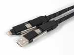 Karabiner des Mini-Ladekabels mit USB-A- und Lightning-Stecker