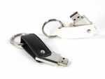 Eleganter USB-Stick im Lederetui mit Schlüsselring, in schwarz und weiß, ideal für individuelles Branding.
