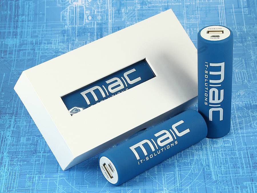 Powerbank in Pantonefarbe mit Logo