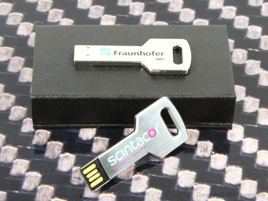 Metall USB Stick in Schlüsselform, praktisch als Schlüsselanhänger