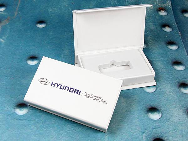 Dongle Box weiss Verpackung Hyundai