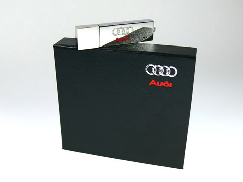 Audi USB-Stick u Geschenkbox bedruckt, Metall.04