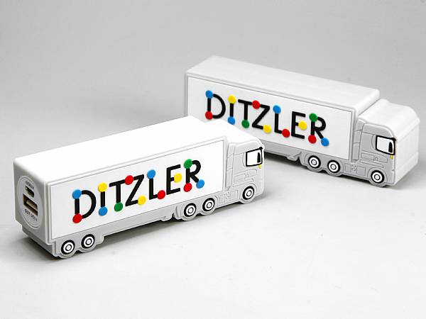 custom powerbank lkw truck mit logo wunschfarbe sonderanfertigung