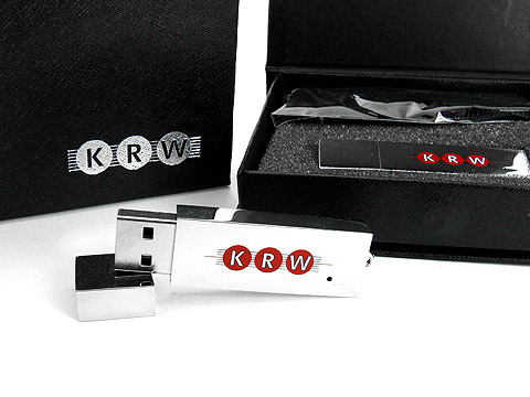 Hochglanz USB-Stick mit Aufdruck KRW, Metall.04