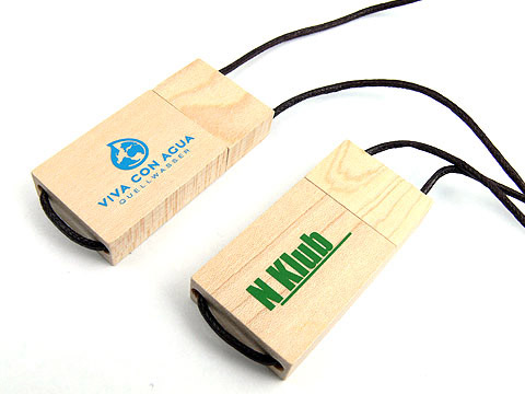 Holz-05 USB-Stick hellbraun bedruckt band, deckel, Metall.09