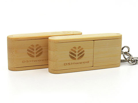 Holz-09 USB-Stick braun graviert, Holz.09