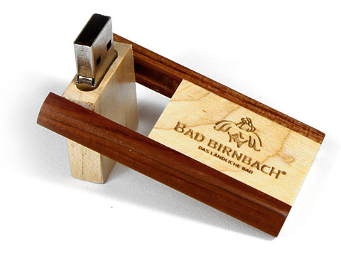 Holz-18 USB-Stick braun gravur Bad-Birnbach, Holz.18