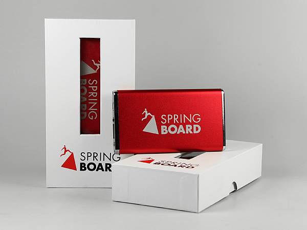 powerbank notfallakku schlicht reisen akku werbung