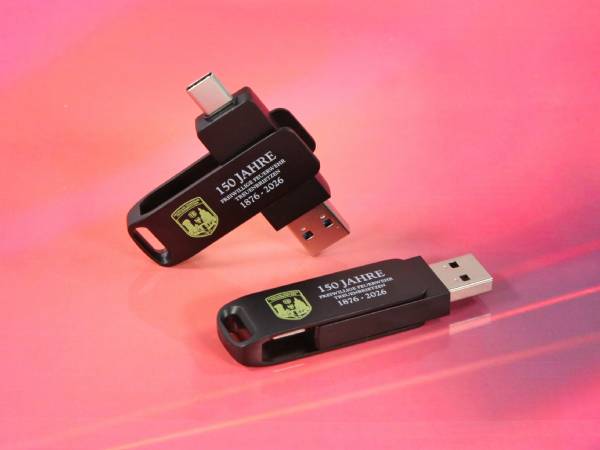 USB-Stick im Twister-Design mit personalisierbarem Logo-Bereich zur Feier des 150-jährigen Bestehens der Feuerwehr.