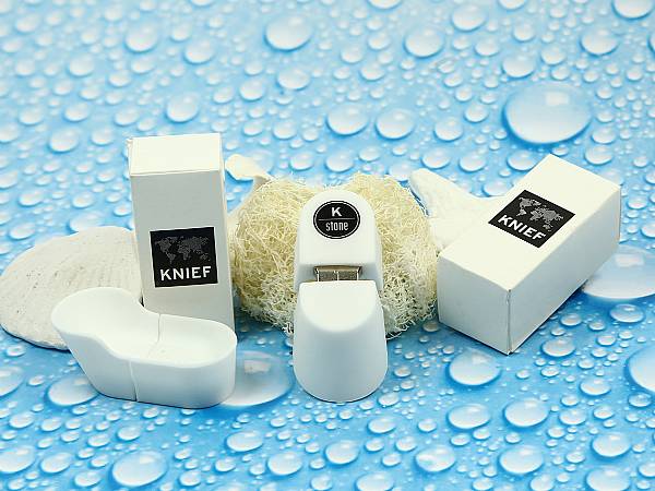 usb stick badewanne weiss verpackung logo