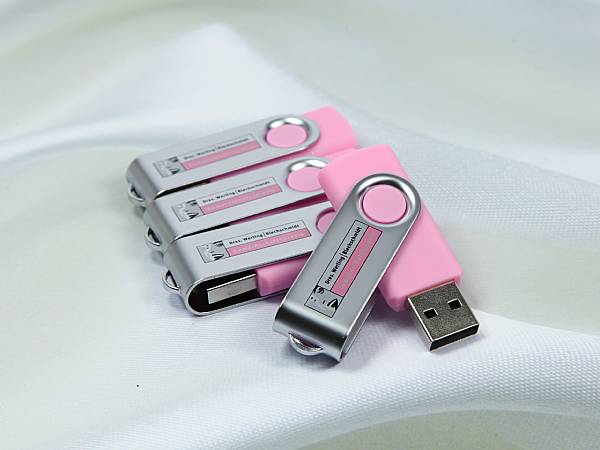 usb stick klassisch twister drehbar buegel rosa