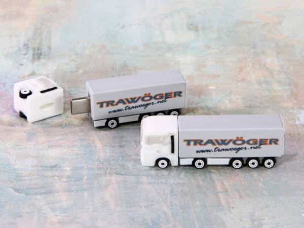 usb usb-c stick lkw truck transport logistik werbung kreativ