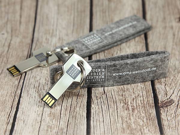 usb stick schluessel filzanhänger geschenkbundle logo