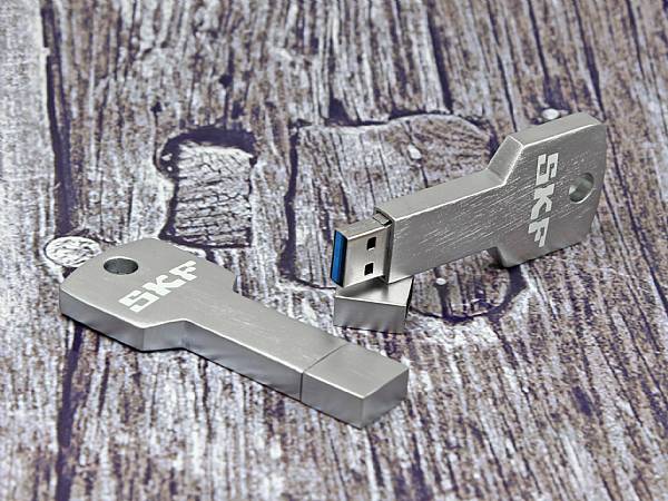 usb stick schluessel key aluminium öse speed