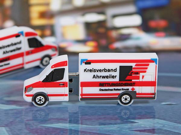 usb stick transit kastenwagen rettungsdienst notfall deutsches rotes kreuz