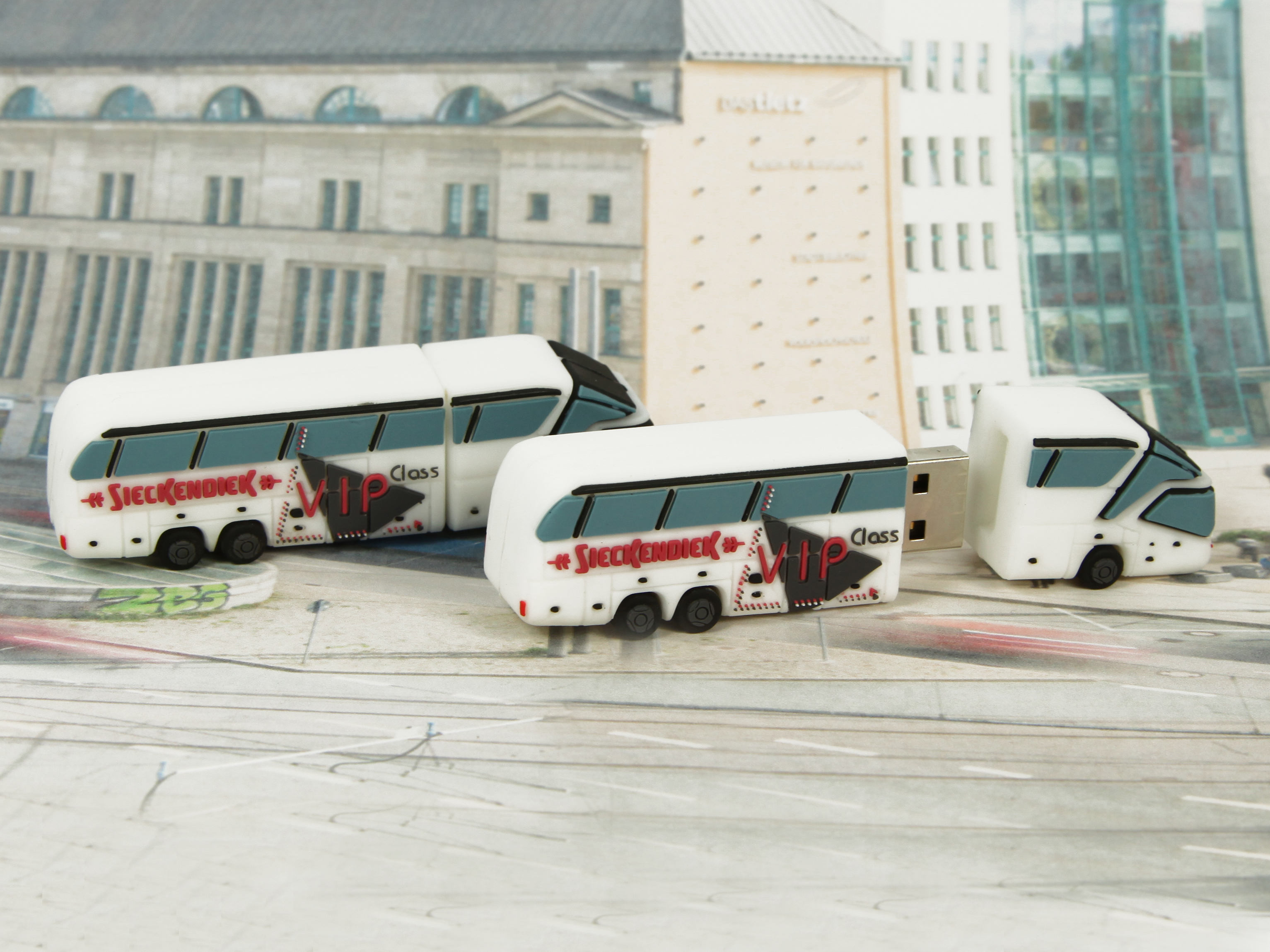 creativ-usb-stick-bus-personen-transport
