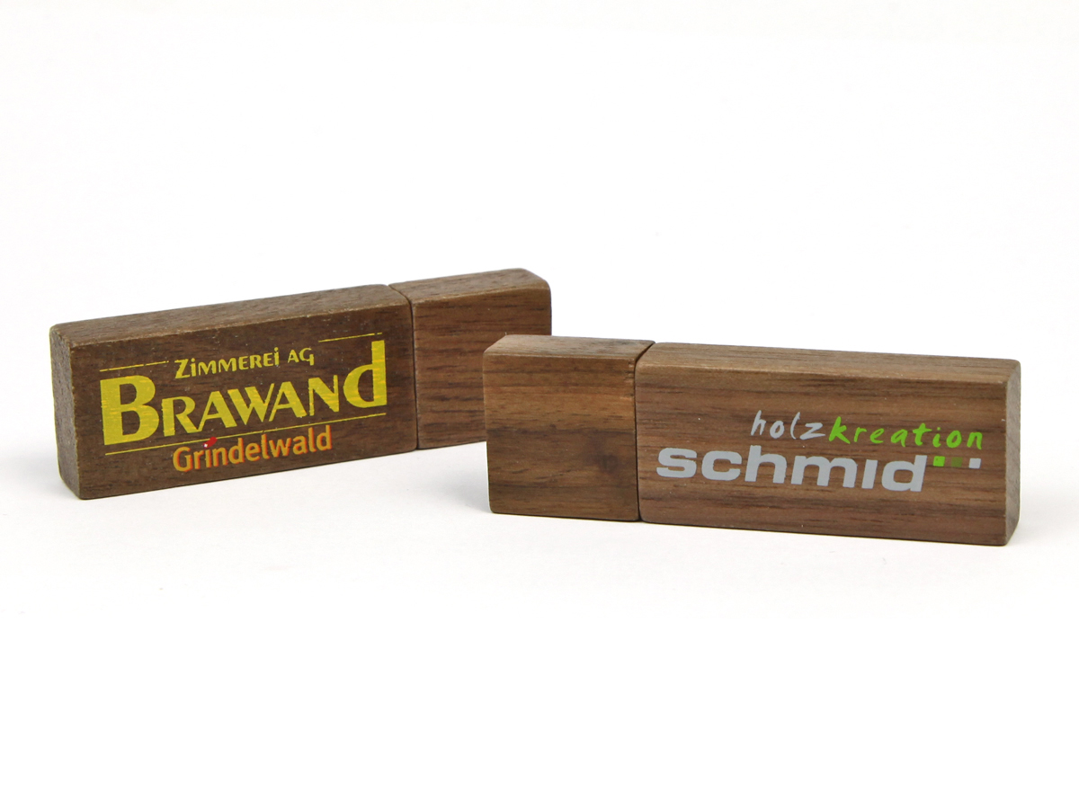 usb stick holz dunkel eckig natur logo farbig