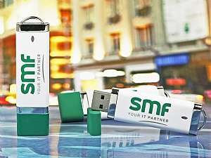 Klassischer USB-Stick aus Kunststoff in verschiedenen Farben, geeignet für Werbezwecke