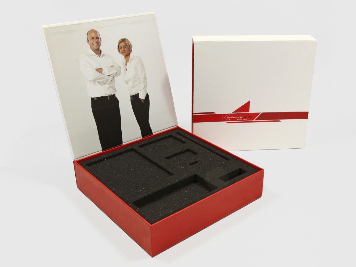 Individuelle Geschenkverpackung Schaumstoff