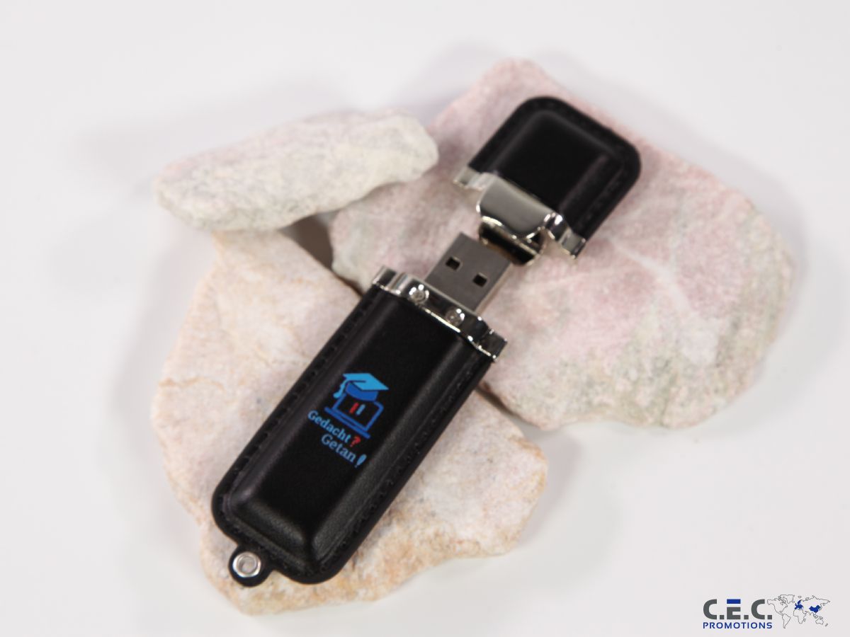 usb stick aus leder mit logo bedruckt vegan