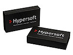 Produktverpackung mit Logo rot weiß, K02 Mini Magnetbox