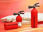 usb stick feuerlöscher feuerwehr notruf feuer logo