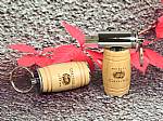 usb stick holzfass fass holz hell wein werbung
