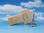 usb stick kreuz holzkreuz frieden taube natur kirche religion