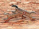 usb stick metall schraubenschluessel handwerk werkzeug logo