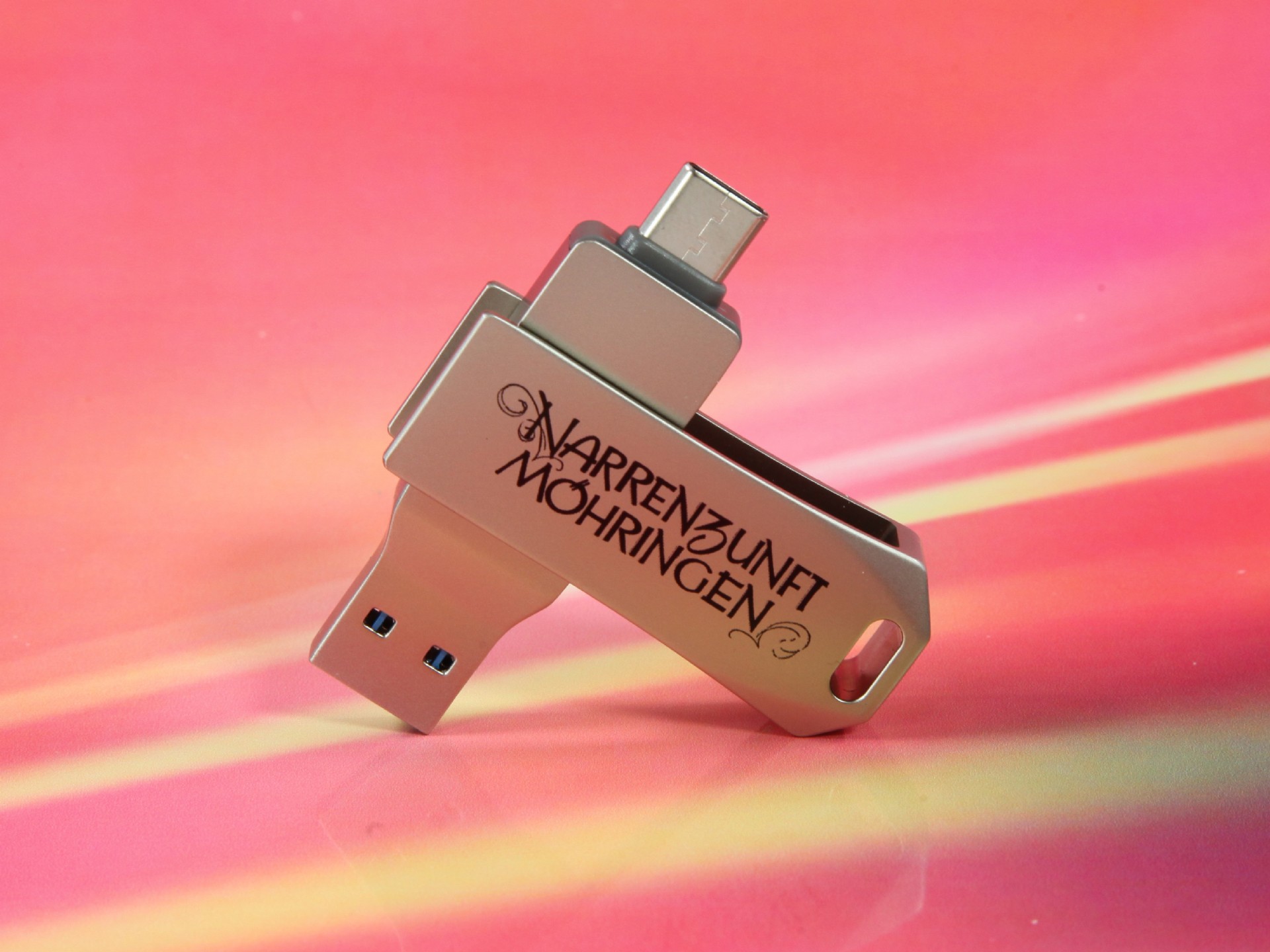USB-Stick aus Metall mitt Aufdruck für die Narrenzunft Möhringen metaldrive pro duo m robust druck werbung fasching