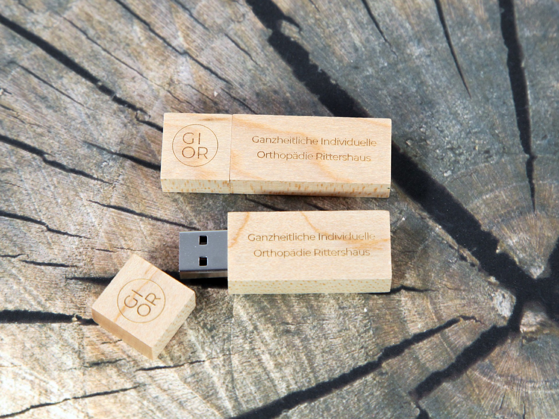 usb holz stick mit gravur individuell werbeartikel