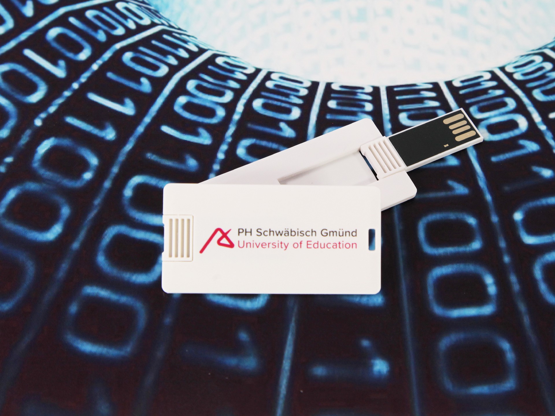 usb mini karte mit universitã¤t studenten logodruck