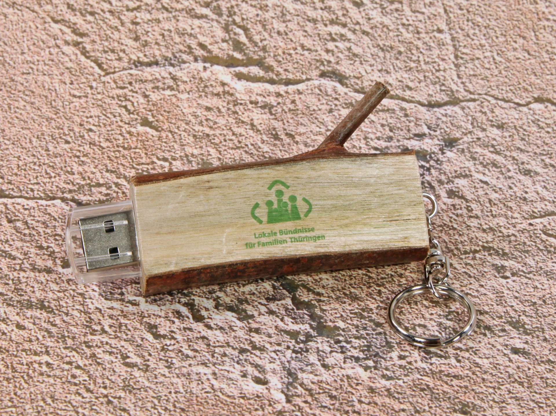 usb stick holz laptop holzast ast natur digitaldruck