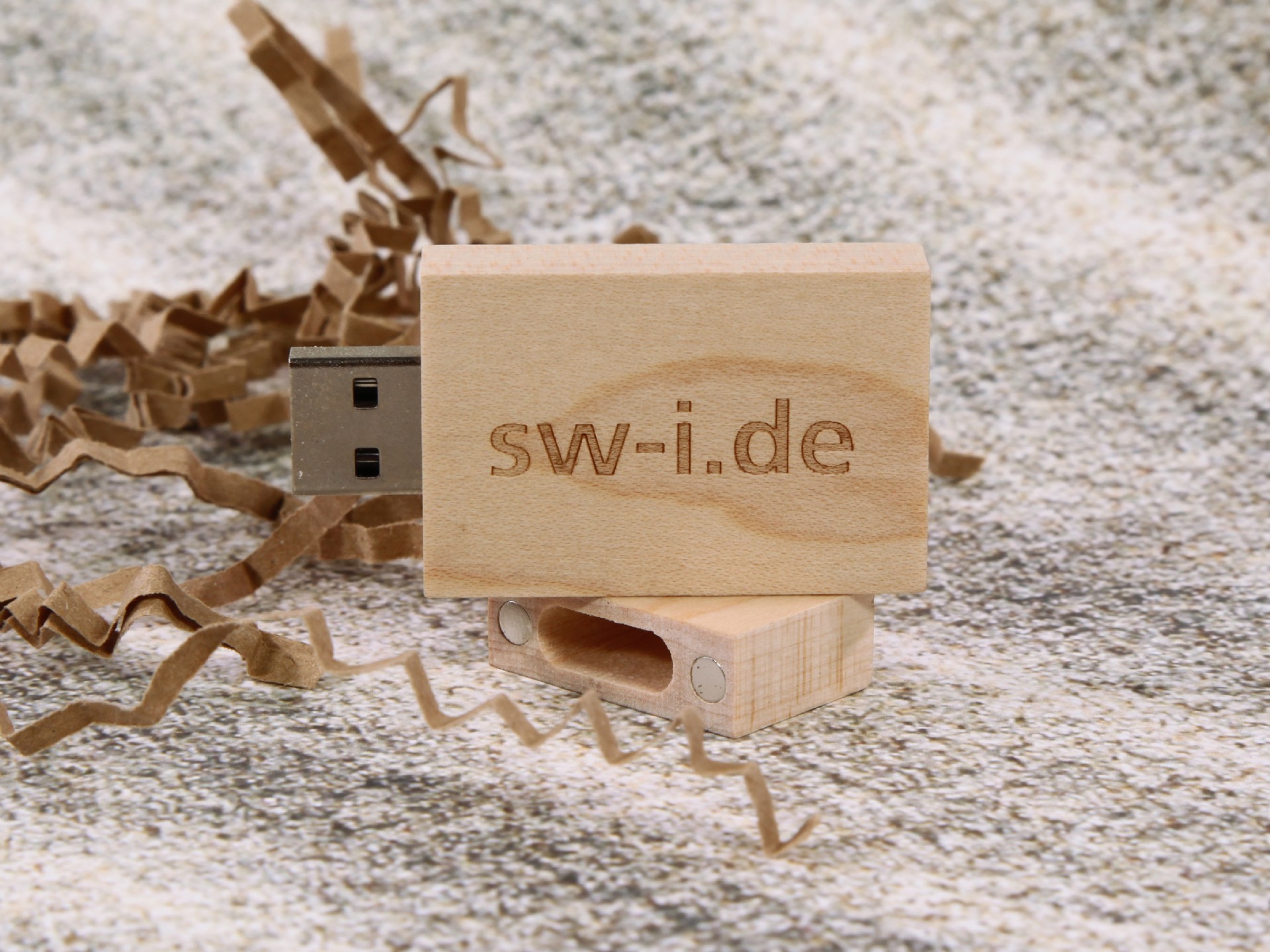 usb stick holz natur schlicht edel öko gravur