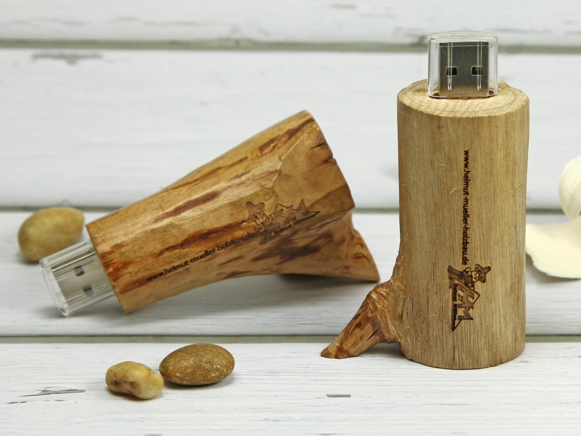 usb stick holzast hell natur baum ast werbeartikel