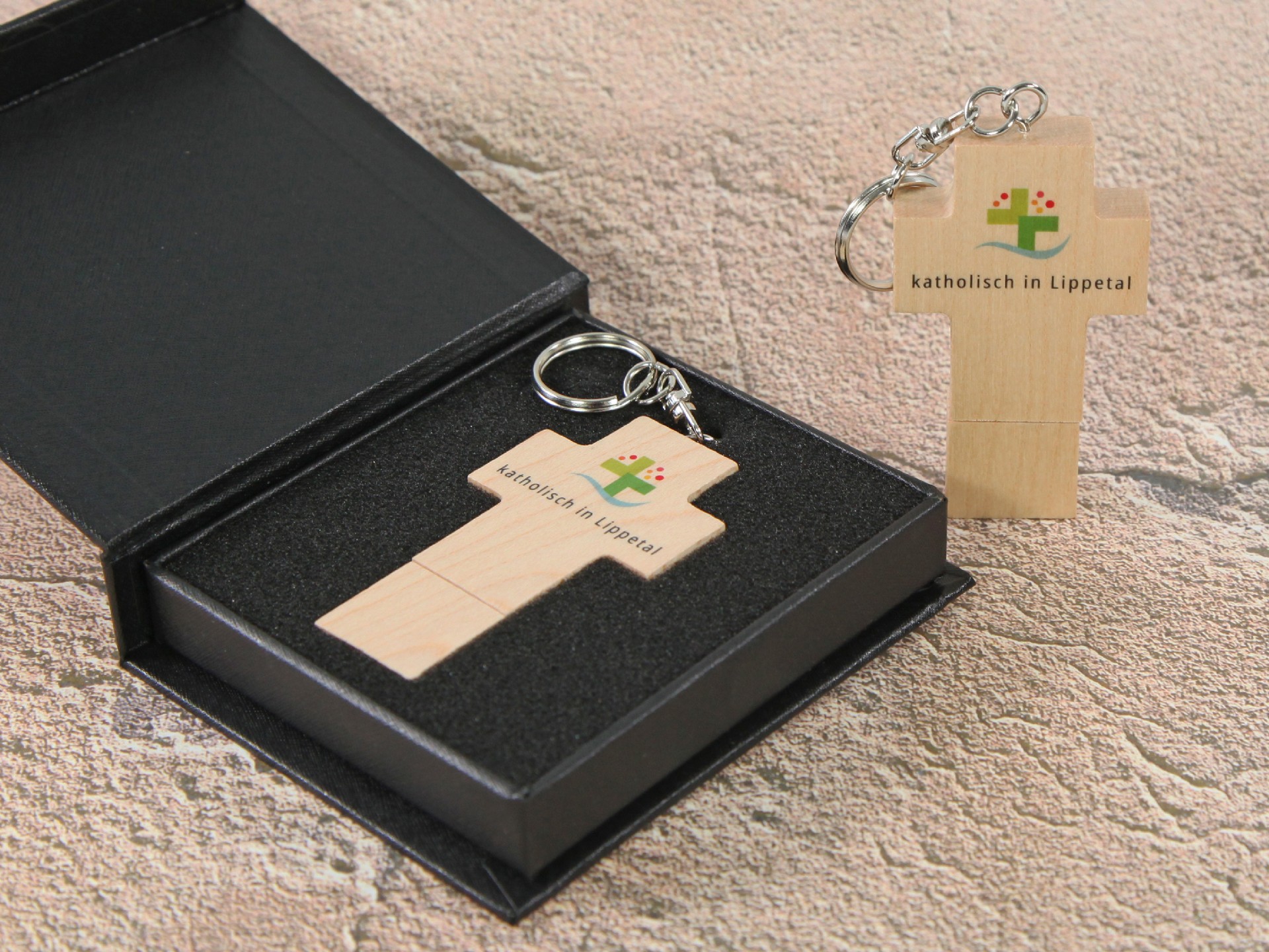 usb stick holzkreuz holz religion kirche kreativ