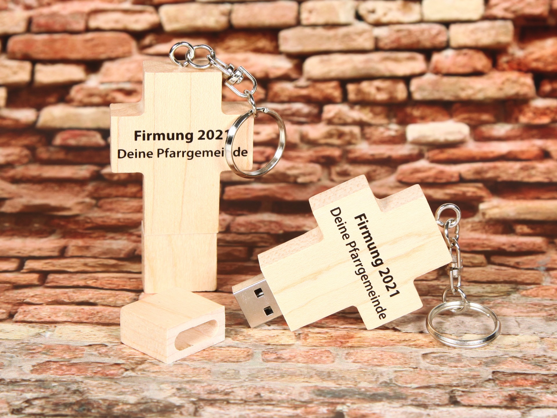 usb stick holzkreuz natur hellbraun öko kirche